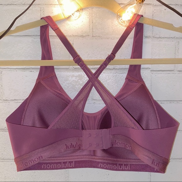 ♡ Light purple Lululemon push up sports bra ♡ - Picture 2 of 6